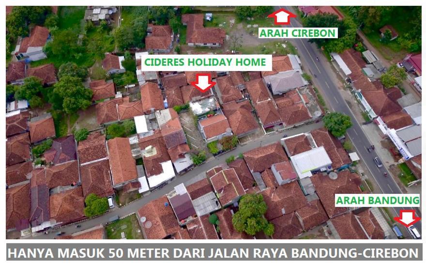 Cideres Holiday Home Majalengka Exteriör bild
